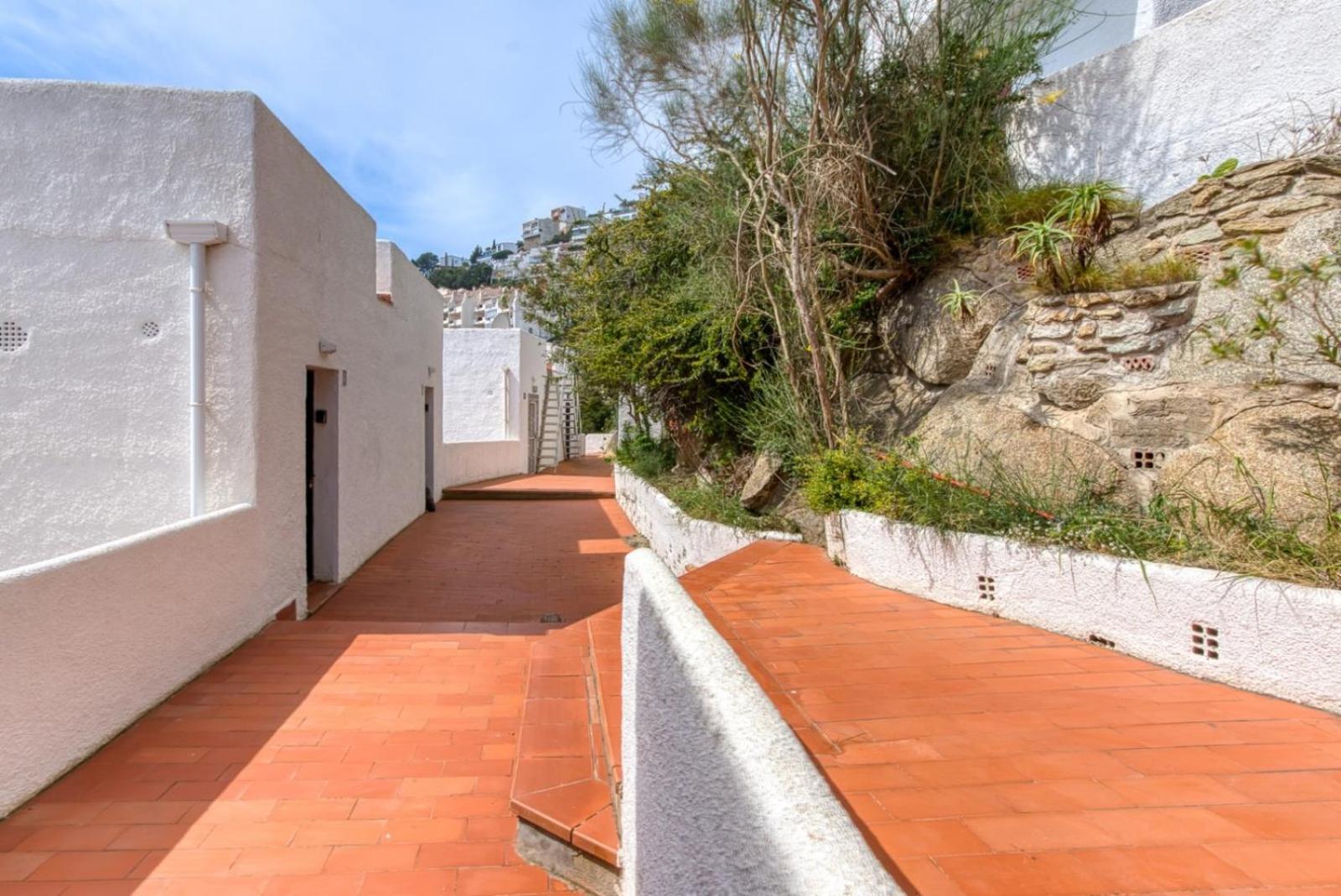 Villa Buraux Roses Exterior photo